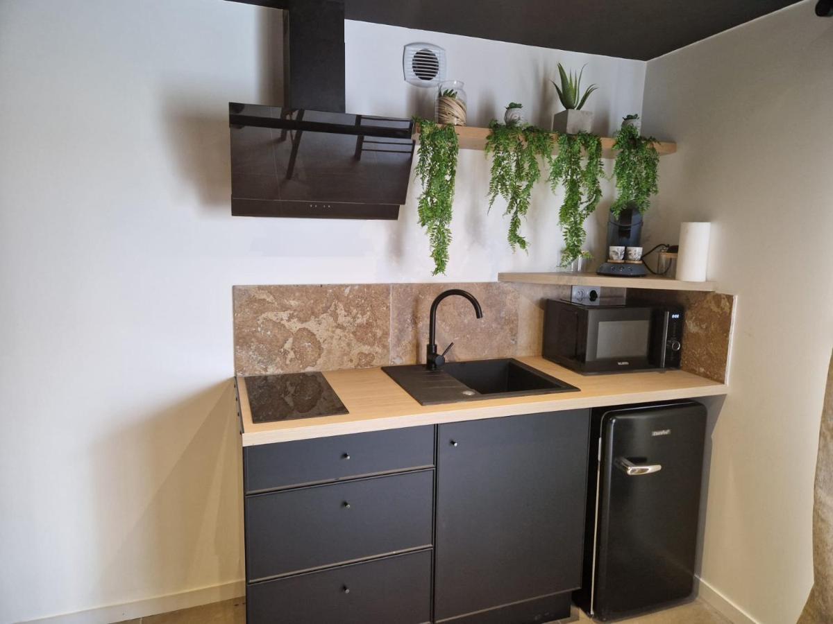 Saint-Jean-Bonnefonds L'Experience Love Room מראה חיצוני תמונה