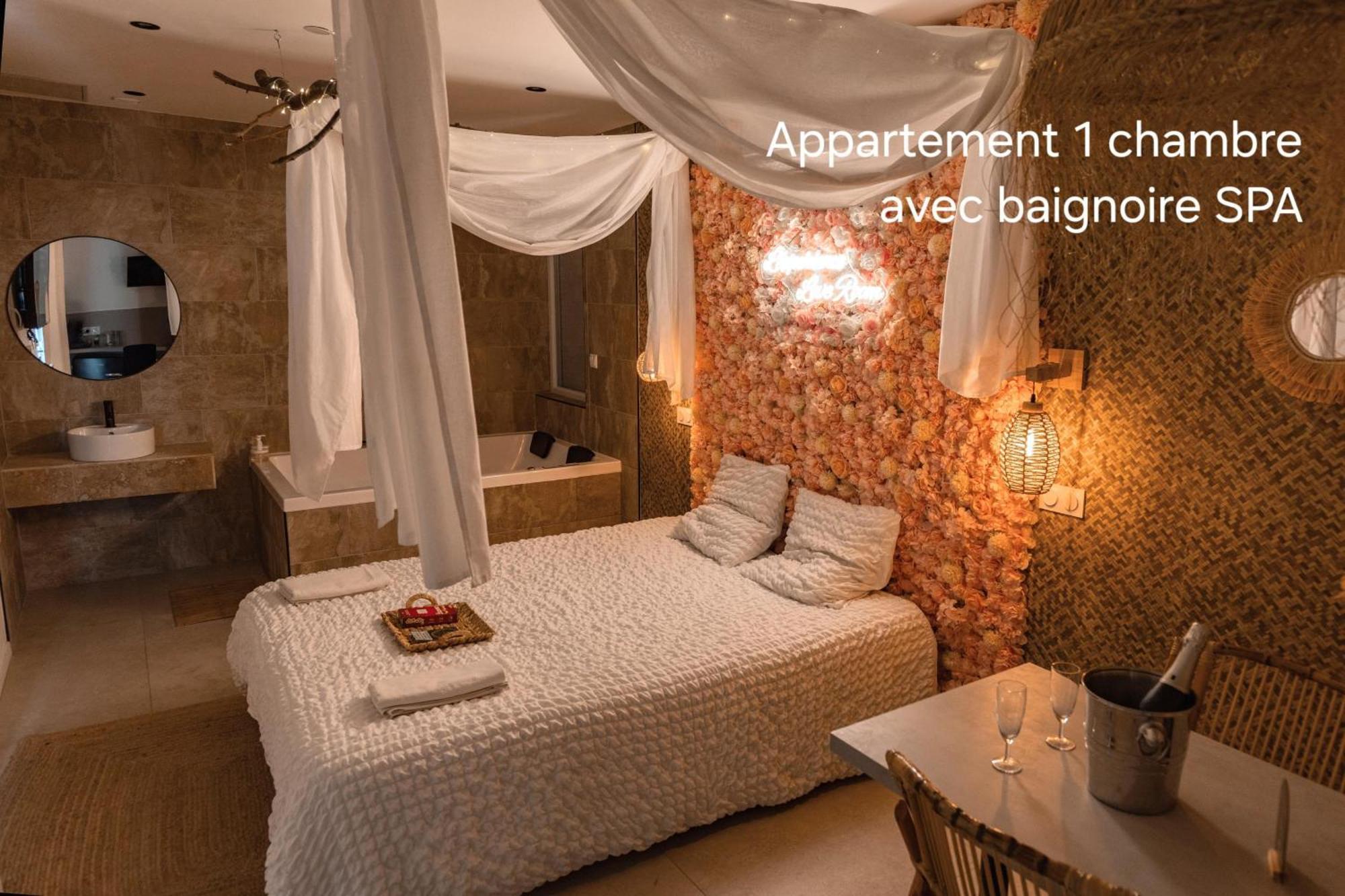 Saint-Jean-Bonnefonds L'Experience Love Room מראה חיצוני תמונה